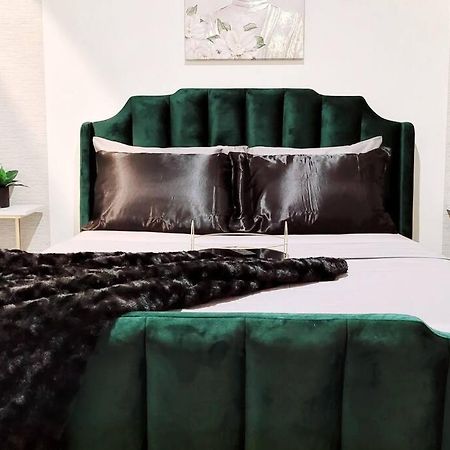 Staycation City Loft Free Gated Parking Сейнт Луис Екстериор снимка
