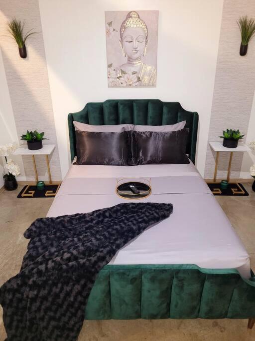 Staycation City Loft Free Gated Parking Сейнт Луис Екстериор снимка