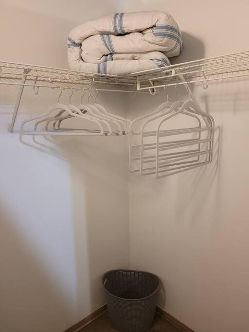 Staycation City Loft Free Gated Parking Сейнт Луис Екстериор снимка