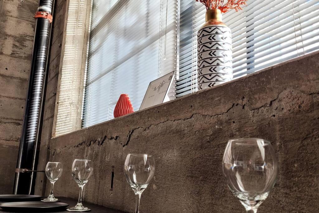 Staycation City Loft Free Gated Parking Сейнт Луис Екстериор снимка